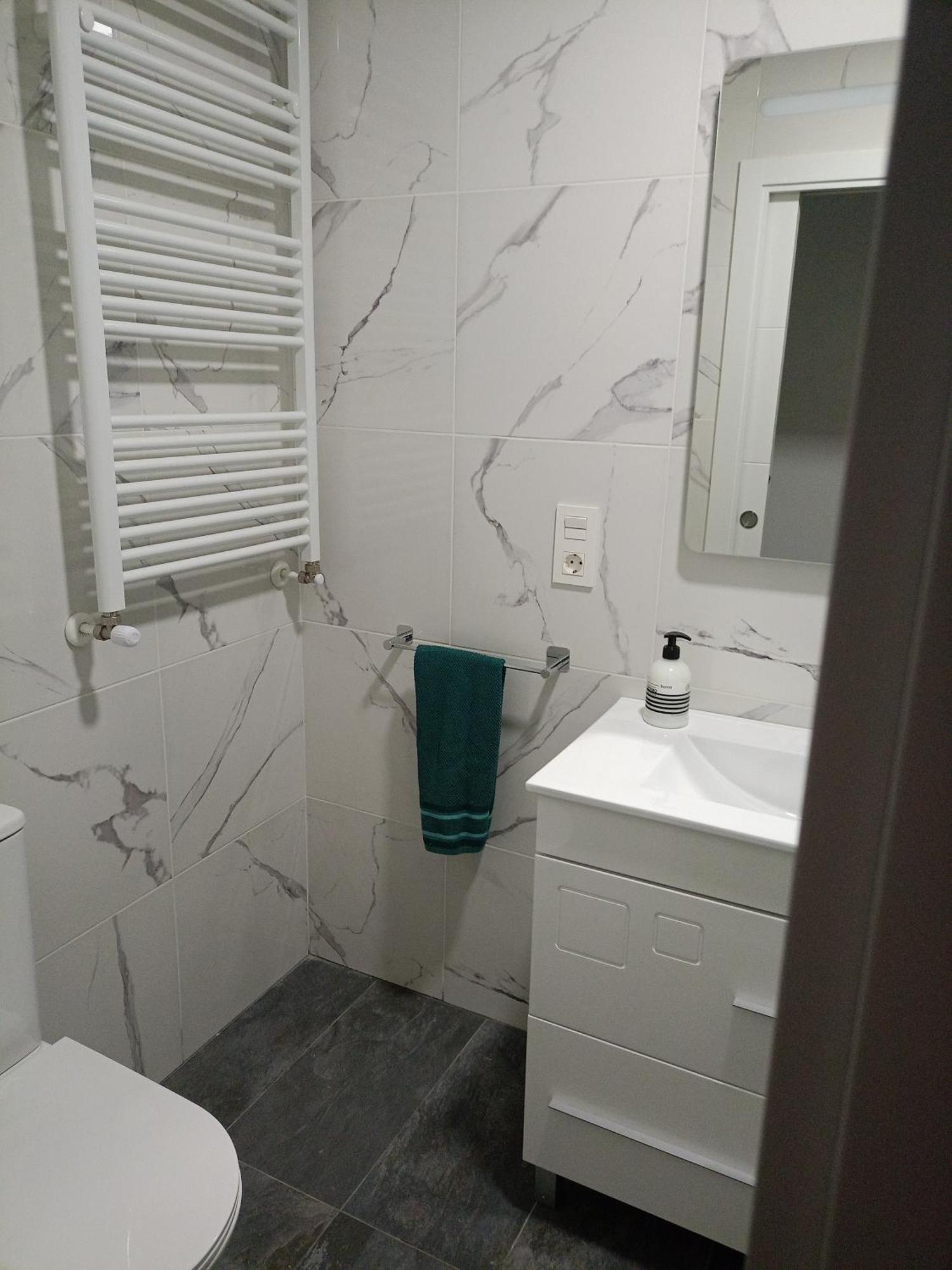 Piso Nuevo A 10 Minutos De San Sebastian Apartment Lasarte Oria Exterior photo